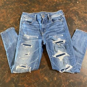 AEO Distressed High-Rise Jeggings